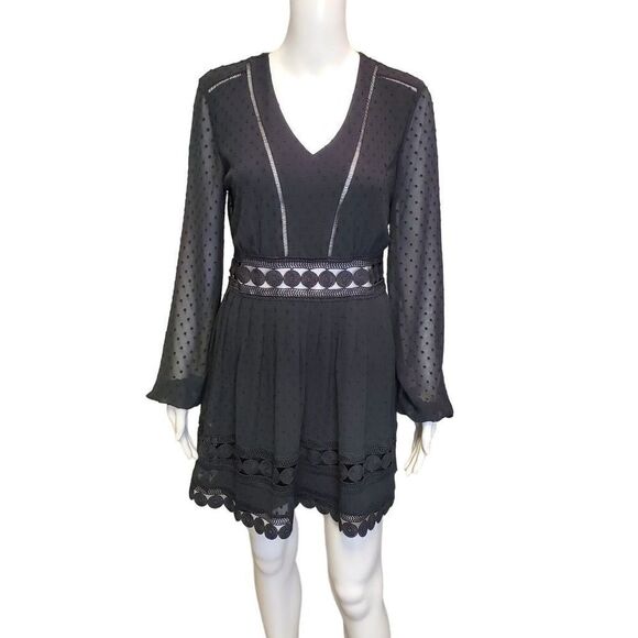 Free Generation LA Black V Neck Boho Cutout Long Sleeve Mini Dress Size M - Picture 1 of 10